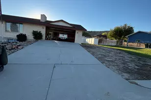 945 Drexel St, Price, UT 84501 - Photo 2