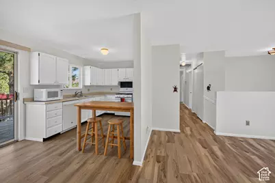 831 Mountain Dr, Moab, UT 84532 - Photo 12