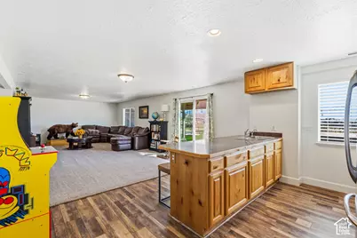 9044 N Cedar Pass Rd, Eagle Mountain, UT 84005 - Photo 32