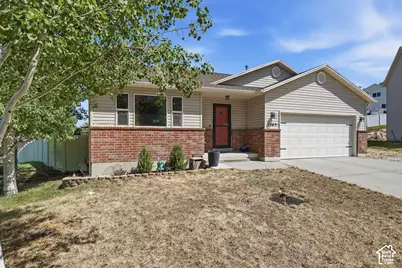 1485 Ogden Peak Cir, Ogden, UT 84404 - Photo 2