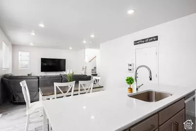 6258 W Annandale Way S, West Jordan, UT 84081 - Photo 4