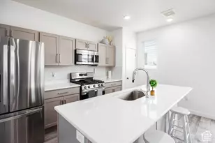 6258 W Annandale Way S, West Jordan, UT 84081 - Photo 2