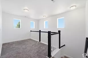 1706 W Parkview Dr, Syracuse, UT 84075 - Photo 16