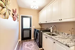 3197 E Old Mill Cir E, Cottonwood Heights, UT 84121 - Photo 30