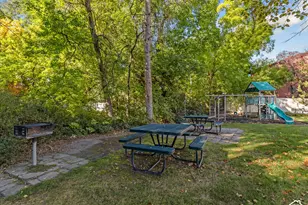 4832 S Brooks Way, Holladay, UT 84117 - Photo 28