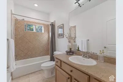 4832 S Brooks Way, Holladay, UT 84117 - Photo 20