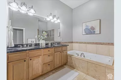 4832 S Brooks Way, Holladay, UT 84117 - Photo 14