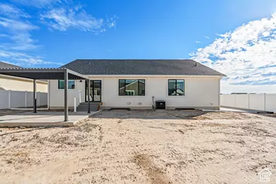 2393 E Sunflower Dr S, Eagle Mountain, UT 84005 - Photo 42