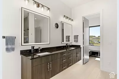 14747 S Canyon Peak Dr, Draper, UT 84020 - Photo 28