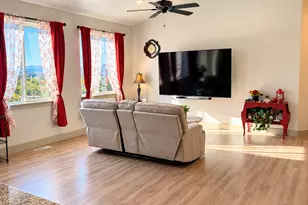 339 N Cherry Ln, Santaquin, UT 84655 - Photo 8