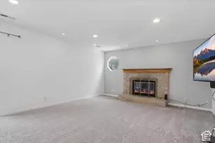 2313 E Rockview Dr, Sandy, UT 84092 - Photo 12