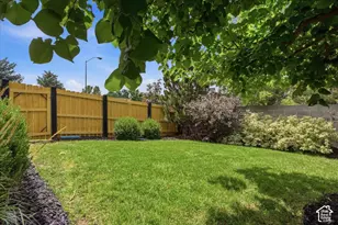 2313 E Rockview Dr, Sandy, UT 84092 - Photo 30