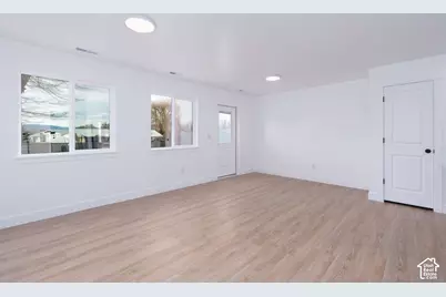 66 N 600 W #225, Roosevelt, UT 84066 - Photo 6