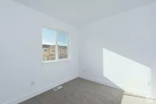 68 N 600 W, Roosevelt, UT 84066 - Photo 16