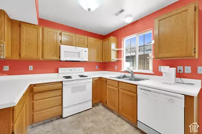 958 N Independence Ave, Provo, UT 84604 - Photo 4