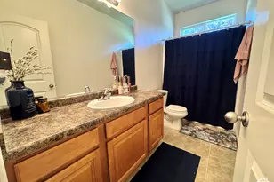 422 E 500 S, Vernal, UT 84078 - Photo 6
