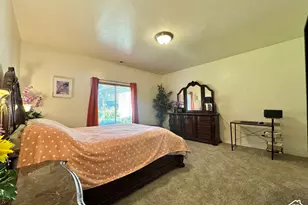 422 E 500 S, Vernal, UT 84078 - Photo 8