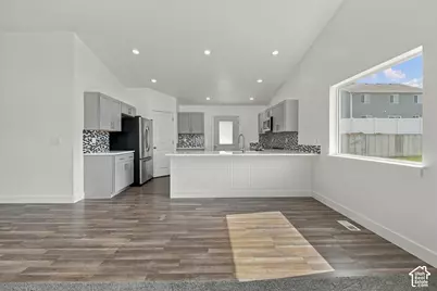 2702 N 600 E, North Logan, UT 84341 - Photo 8