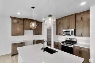 676 N 275 E, Providence, UT 84332 - Photo 8