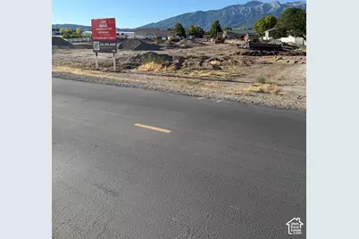 9658 N Lanier Ln #6, Cedar Hills, UT 84062 - Photo 2