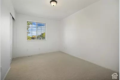 1123 W 2450 N, Clinton, UT 84015 - Photo 18