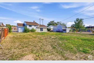 6255 W 3500 S, West Valley, UT 84128 - Photo 36