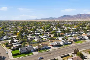 6255 W 3500 S, West Valley, UT 84128 - Photo 46