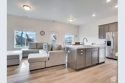 978 E Tucker Ln, Heber City, UT 84032 - Photo 6