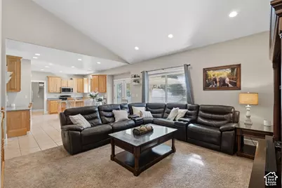 1447 W Meadow Ln, Mapleton, UT 84664 - Photo 8
