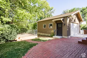 1555 E 900 S, Salt Lake City, UT 84105 - Photo 12