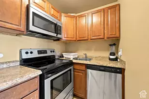 751 S 300 E, Salt Lake City, UT 84111 - Photo 14