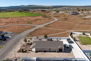 643 N Creekview Dr, Panguitch, UT 84759 - Photo 50