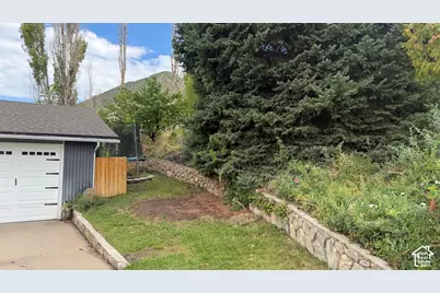 517 E 1400 N, Centerville, UT 84014 - Photo 30