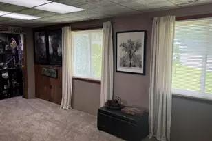 517 E 1400 N, Centerville, UT 84014 - Photo 10