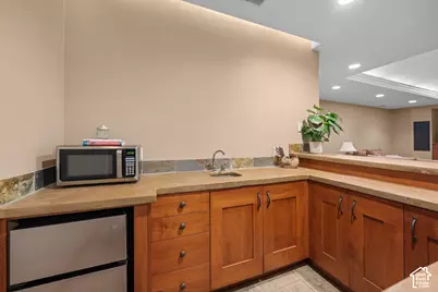 2351 E Royal Ln, Cottonwood Heights, UT 84093 - Photo 34