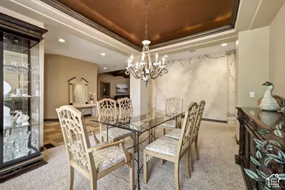 2351 E Royal Ln, Cottonwood Heights, UT 84093 - Photo 18