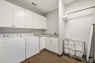 2351 E Royal Ln, Cottonwood Heights, UT 84093 - Photo 30