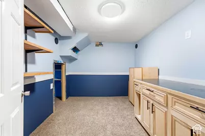 9626 S Flint Dr, Sandy, UT 84094 - Photo 42