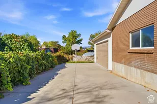 9626 S Flint Dr, Sandy, UT 84094 - Photo 68