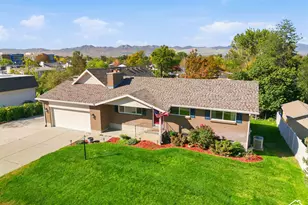 9626 S Flint Dr, Sandy, UT 84094 - Photo 8