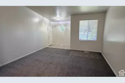 404 S Main St, Kaysville, UT 84037 - Photo 6