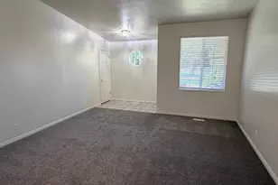 404 S Main St, Kaysville, UT 84037 - Photo 6