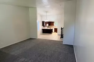 404 S Main St, Kaysville, UT 84037 - Photo 4