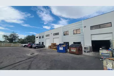 8661 S 700 W, Sandy, UT 84070 - Photo 2
