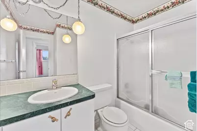 1345 E Lester Dr, South Weber, UT 84405 - Photo 12