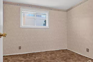 712 E Arrowhead Ln, Murray, UT 84107 - Photo 8