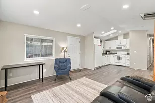 4641 S Mount Baldy Dr W, Taylorsville, UT 84123 - Photo 4