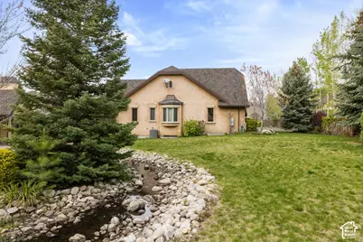 3168 E Bavarian Ct, Sandy, UT 84093 - Photo 36