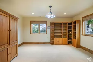 3168 E Bavarian Ct, Sandy, UT 84093 - Photo 32