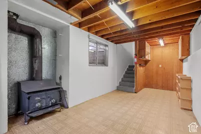 690 N 120 E, Orem, UT 84057 - Photo 20